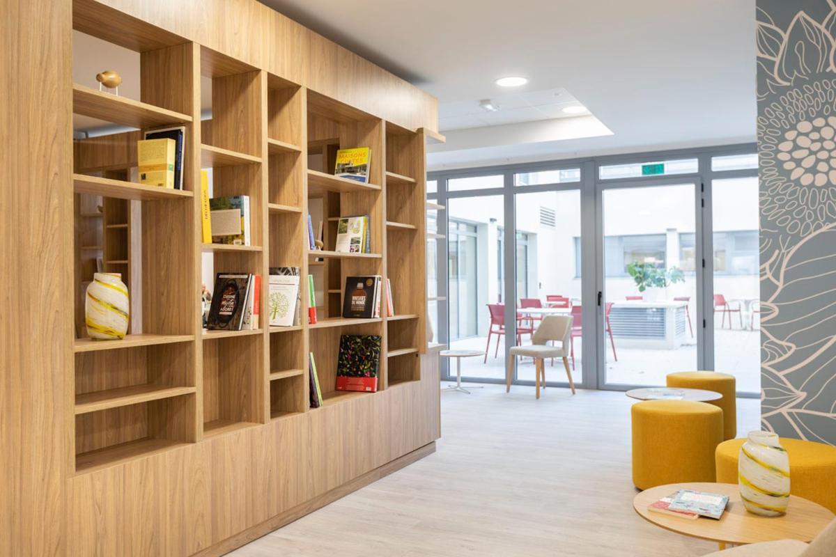 Oh Activ Nimes Aparthotel Εξωτερικό φωτογραφία